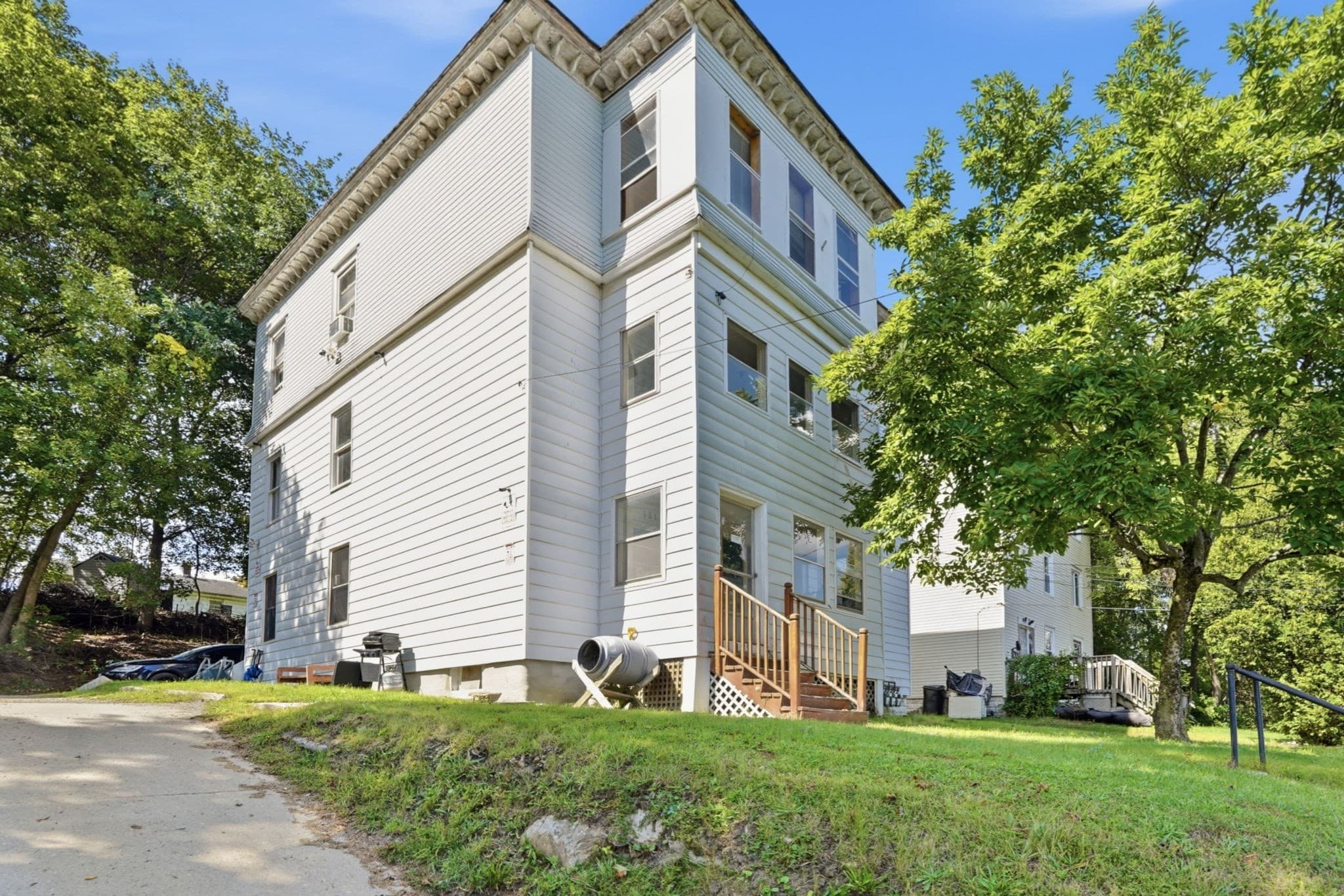 151 Onota St, Pittsfield MA 01201