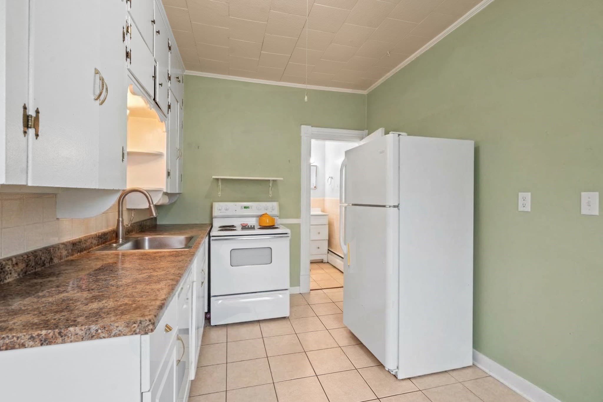 Multi Family at 56 Warren Ave, Marlborough MA 01752, Marlborough, photo 13 of 42