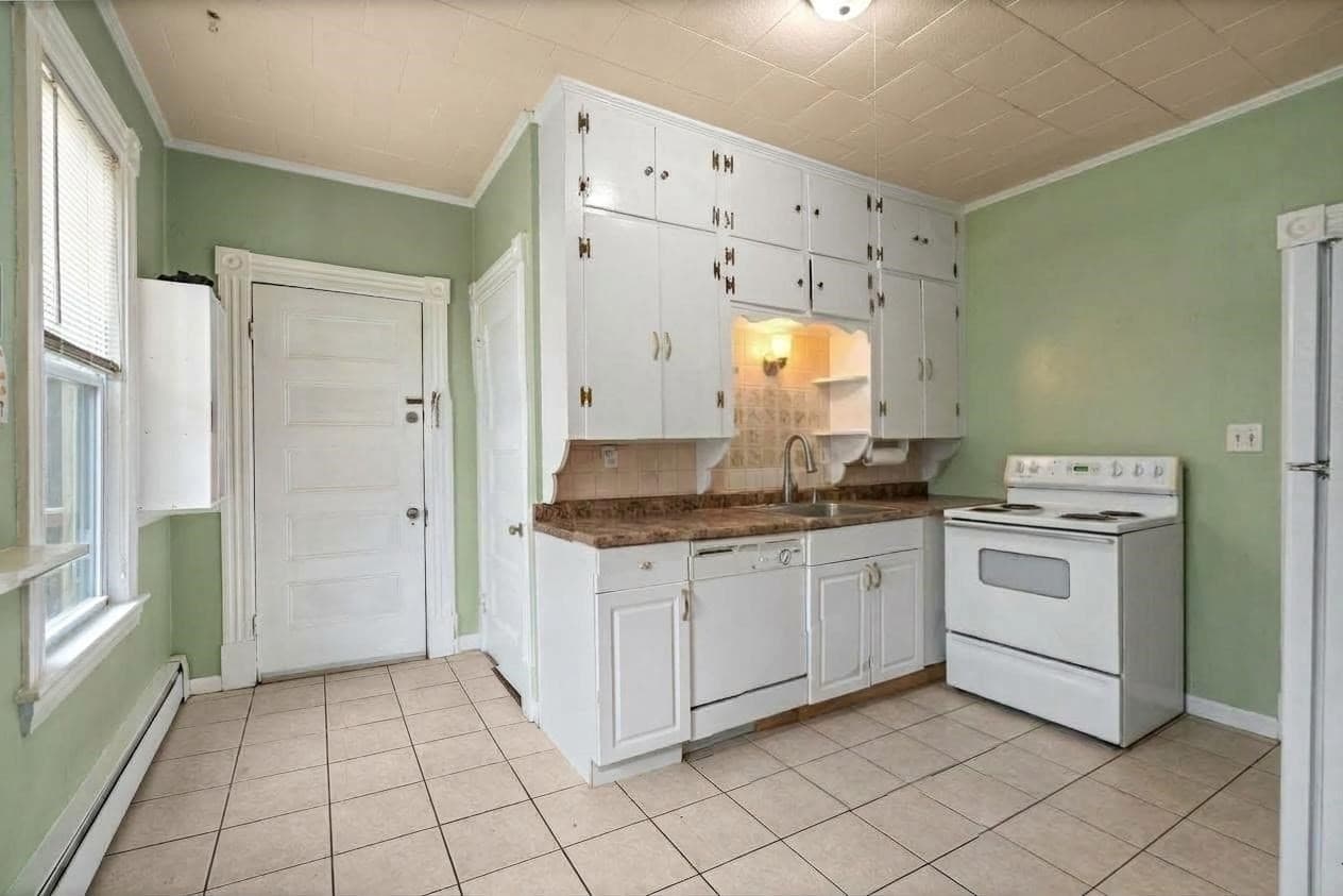 Multi Family at 56 Warren Ave, Marlborough MA 01752, Marlborough, photo 12 of 42