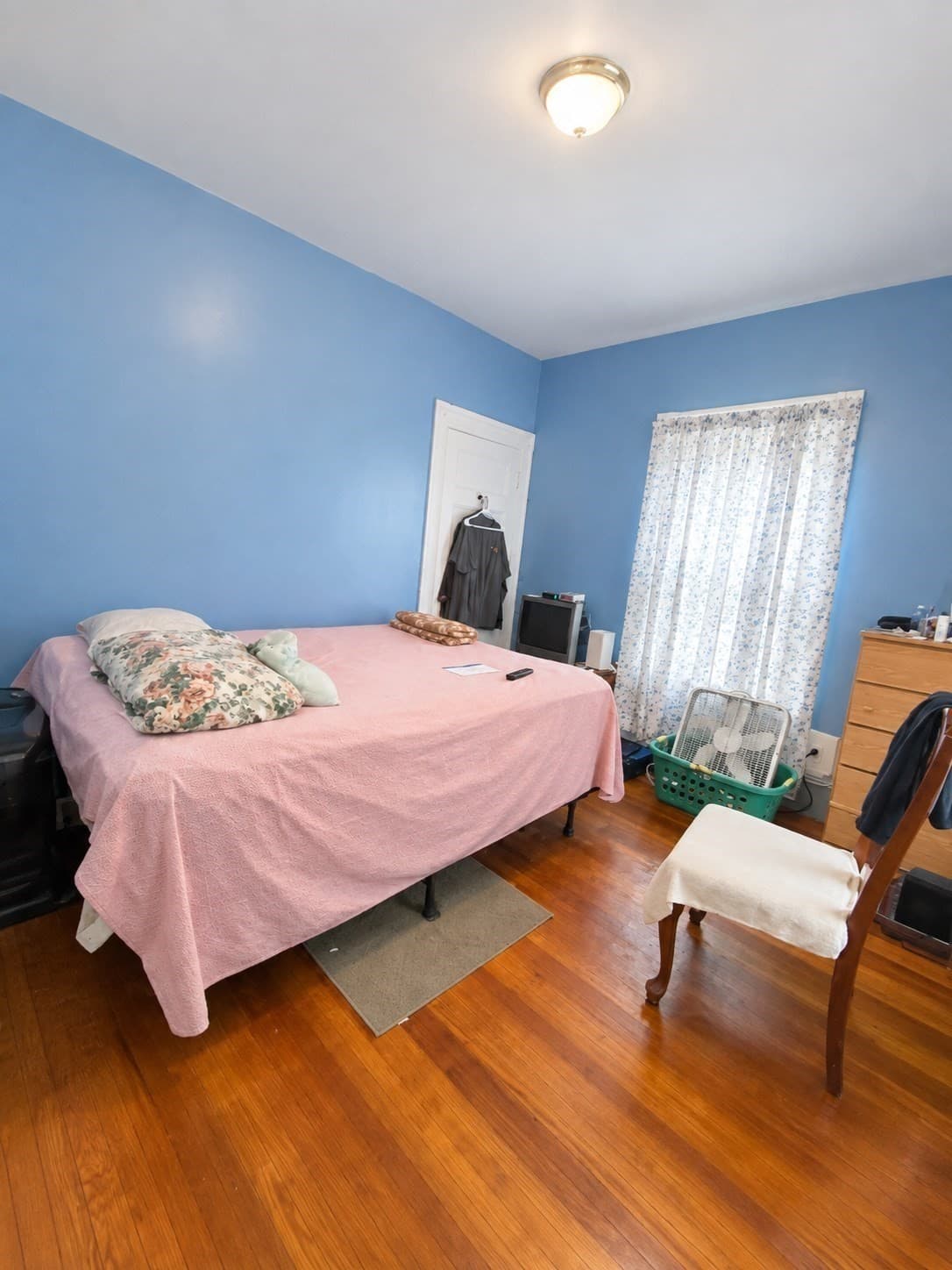 2 Family - 2 Units Up/Down at 66 Pleasant Street, Boston MA 02125, Boston, photo 6 of 10