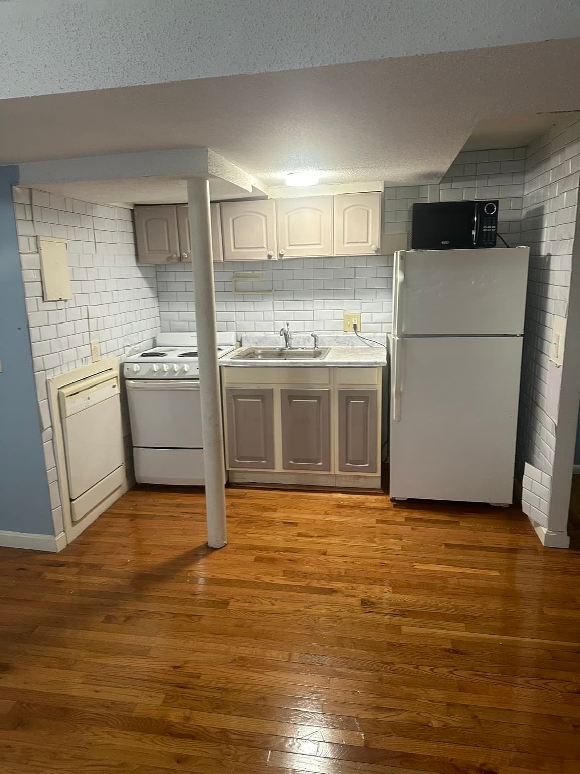Condominium at 57 Brighton Ave # B, Boston MA 02134, Boston, photo 5 of 17
