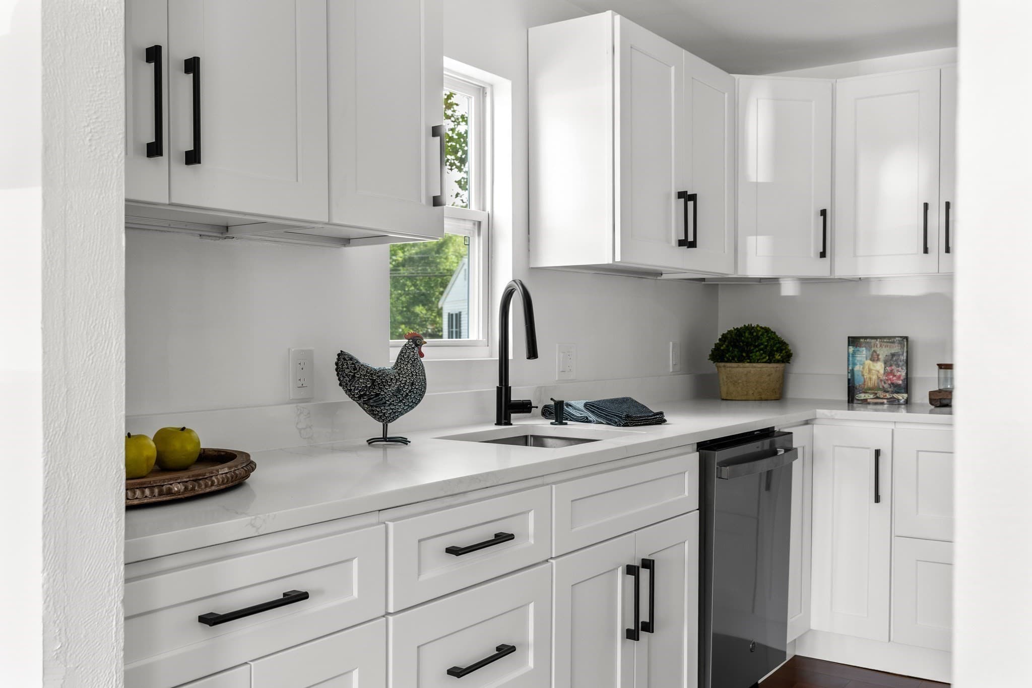 Single Family Residence at 22 Brookside Rd, Rockland MA 02370, Rockland, photo 6 of 31