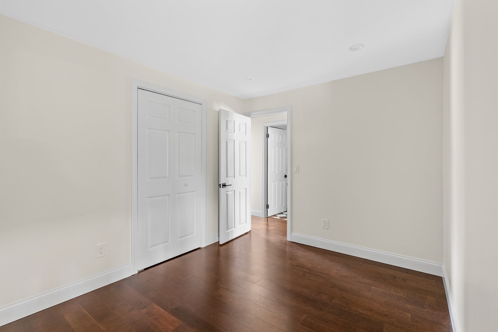 Single Family Residence at 22 Brookside Rd, Rockland MA 02370, Rockland, photo 17 of 31