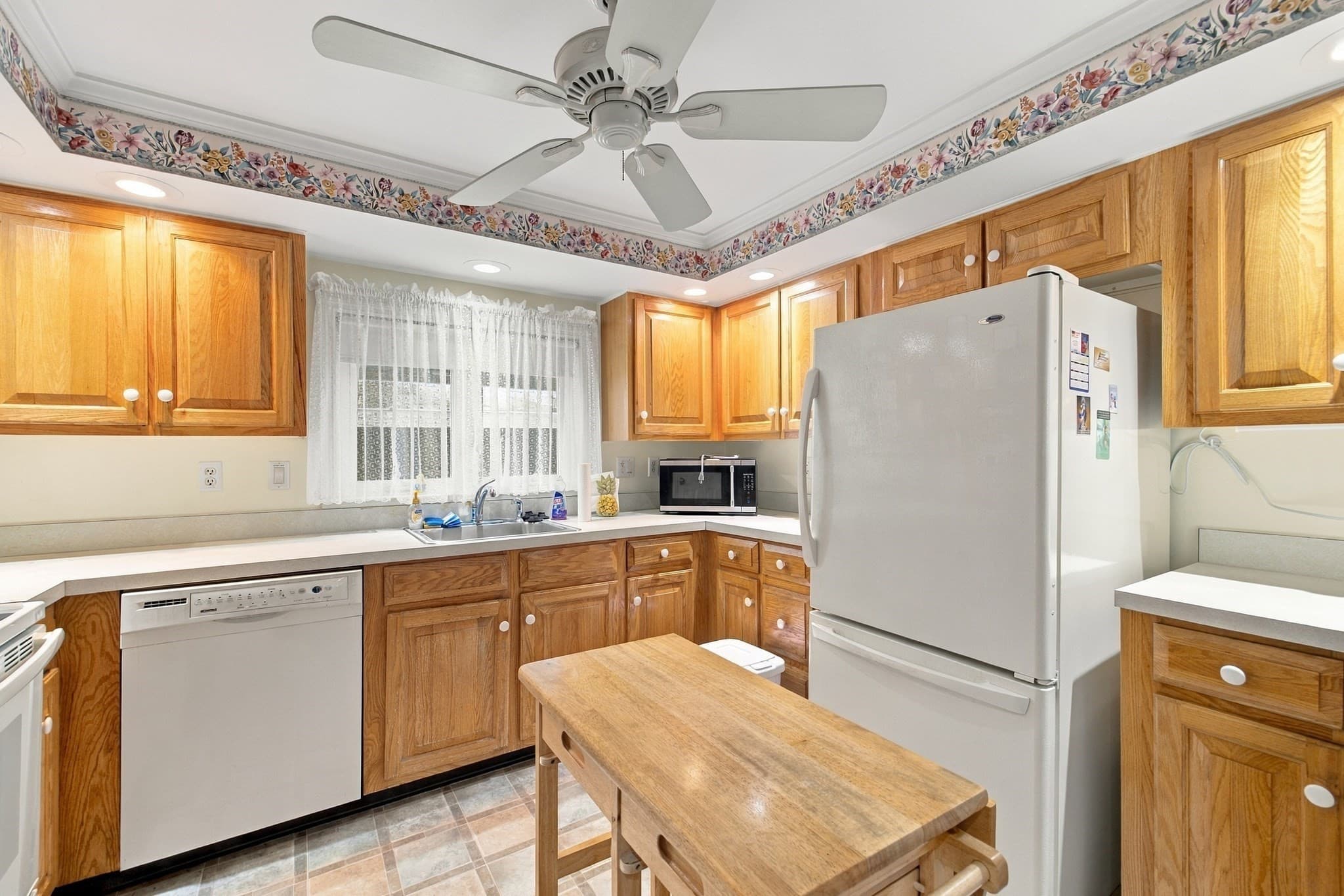 Mobile Home at 50 Highland Street # 35, Taunton MA 02780, Taunton, photo 3 of 40