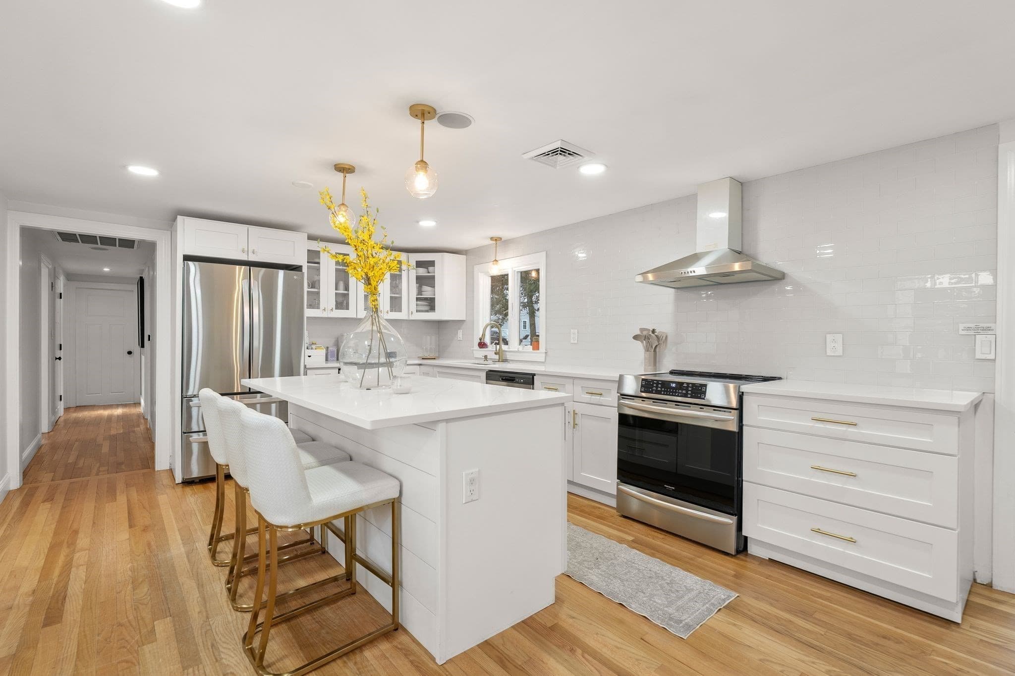 Single Family Residence at 21 Hazelmoor Rd, Yarmouth MA 02664, Yarmouth, photo 5 of 42