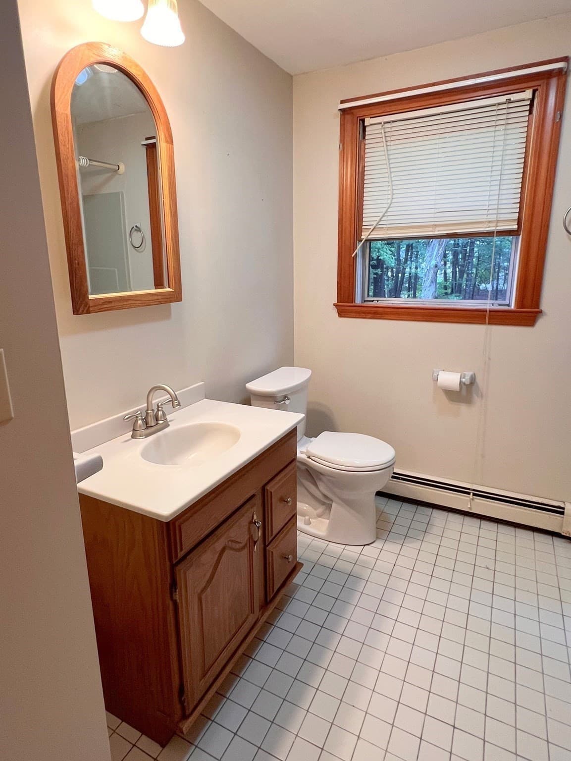 Single Family Residence at 18 Main St, Chelmsford MA 01863, Chelmsford, photo 10 of 28