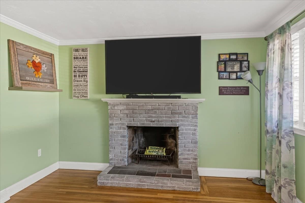 Single Family Residence at 105 Crestfield Dr, Brockton MA 02302, Brockton, photo 14 of 42