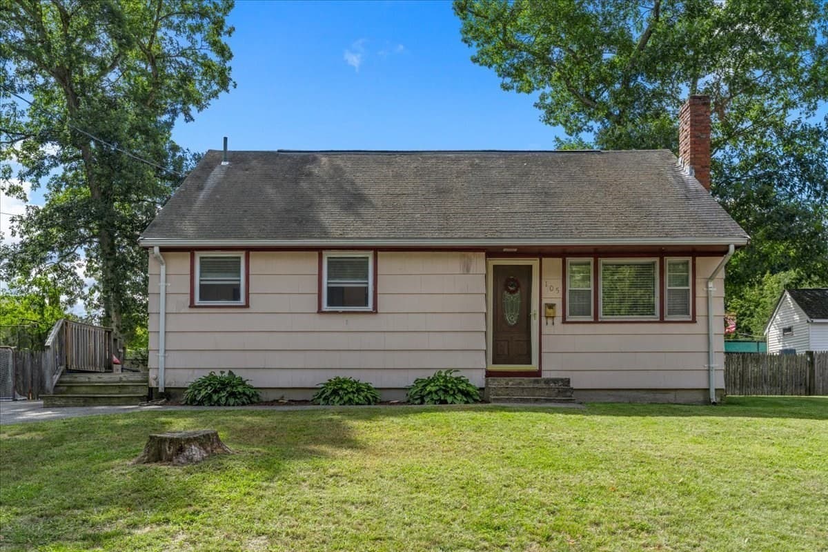 Single Family Residence at 105 Crestfield Dr, Brockton MA 02302, Brockton, photo 37 of 42