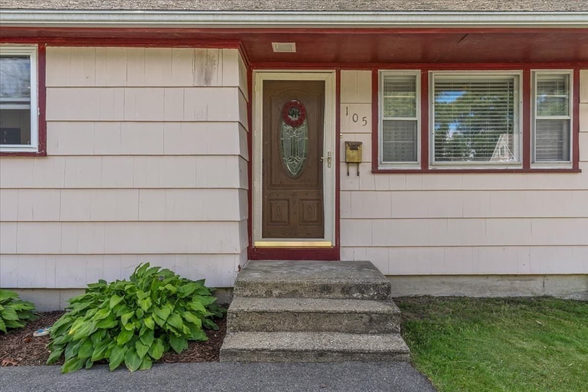 Single Family Residence at 105 Crestfield Dr, Brockton MA 02302, Brockton, photo 39 of 42