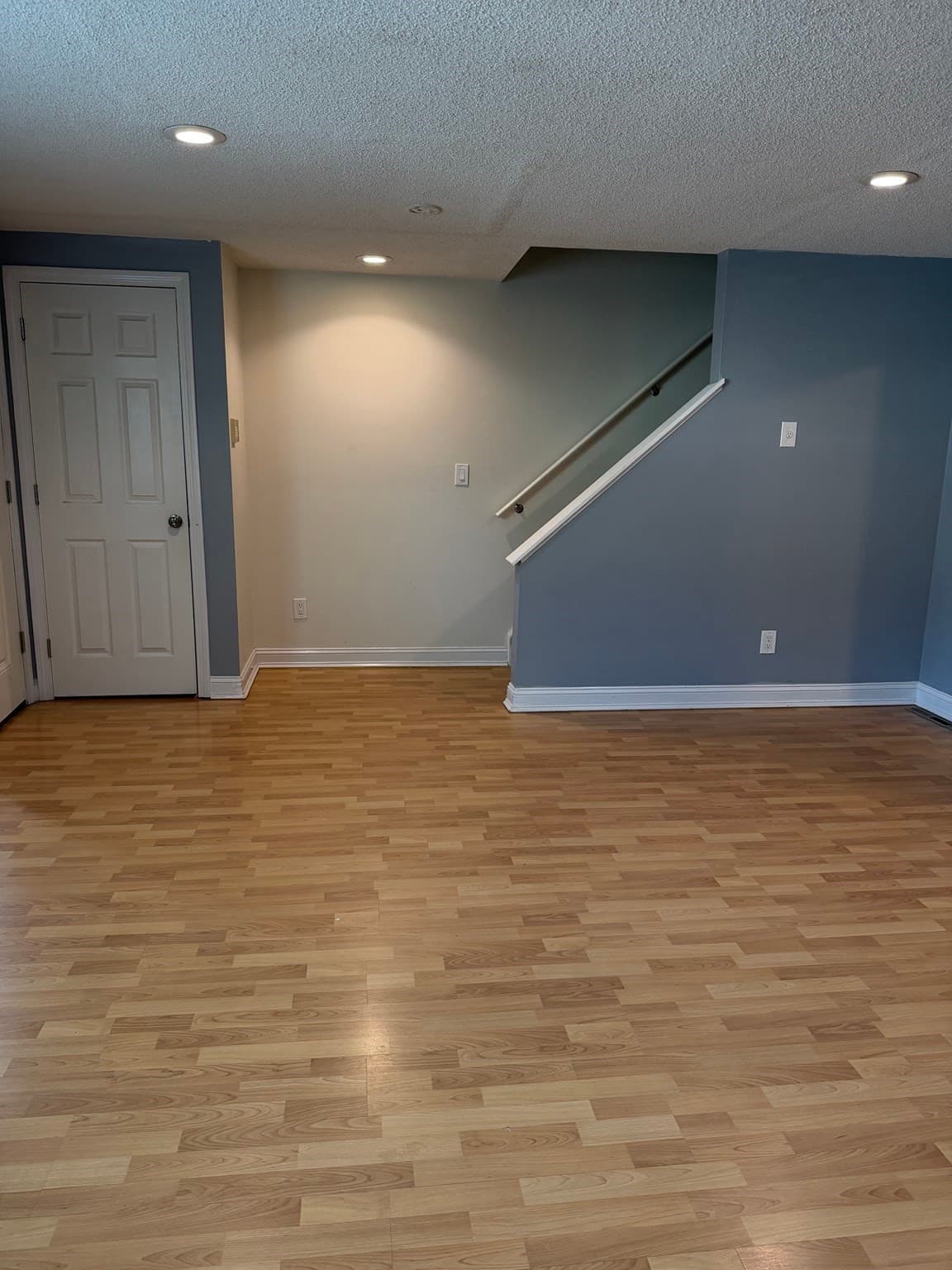 Condominium at 20 Yorktown Ct # 20, Chicopee MA 01020, Chicopee, photo 12 of 20