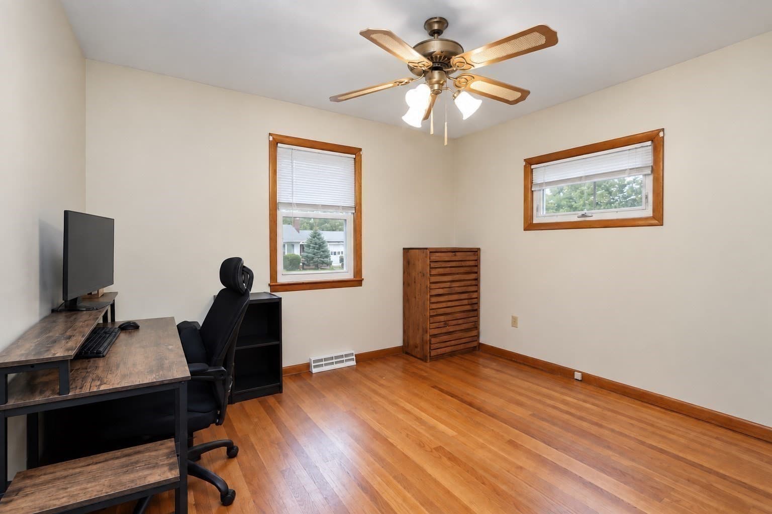 Single Family Residence at 234 Carver St, Springfield MA 01108, Springfield, photo 24 of 33