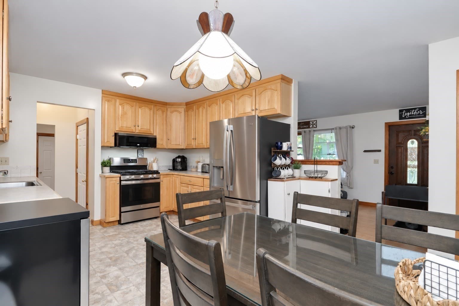 Single Family Residence at 234 Carver St, Springfield MA 01108, Springfield, photo 14 of 33