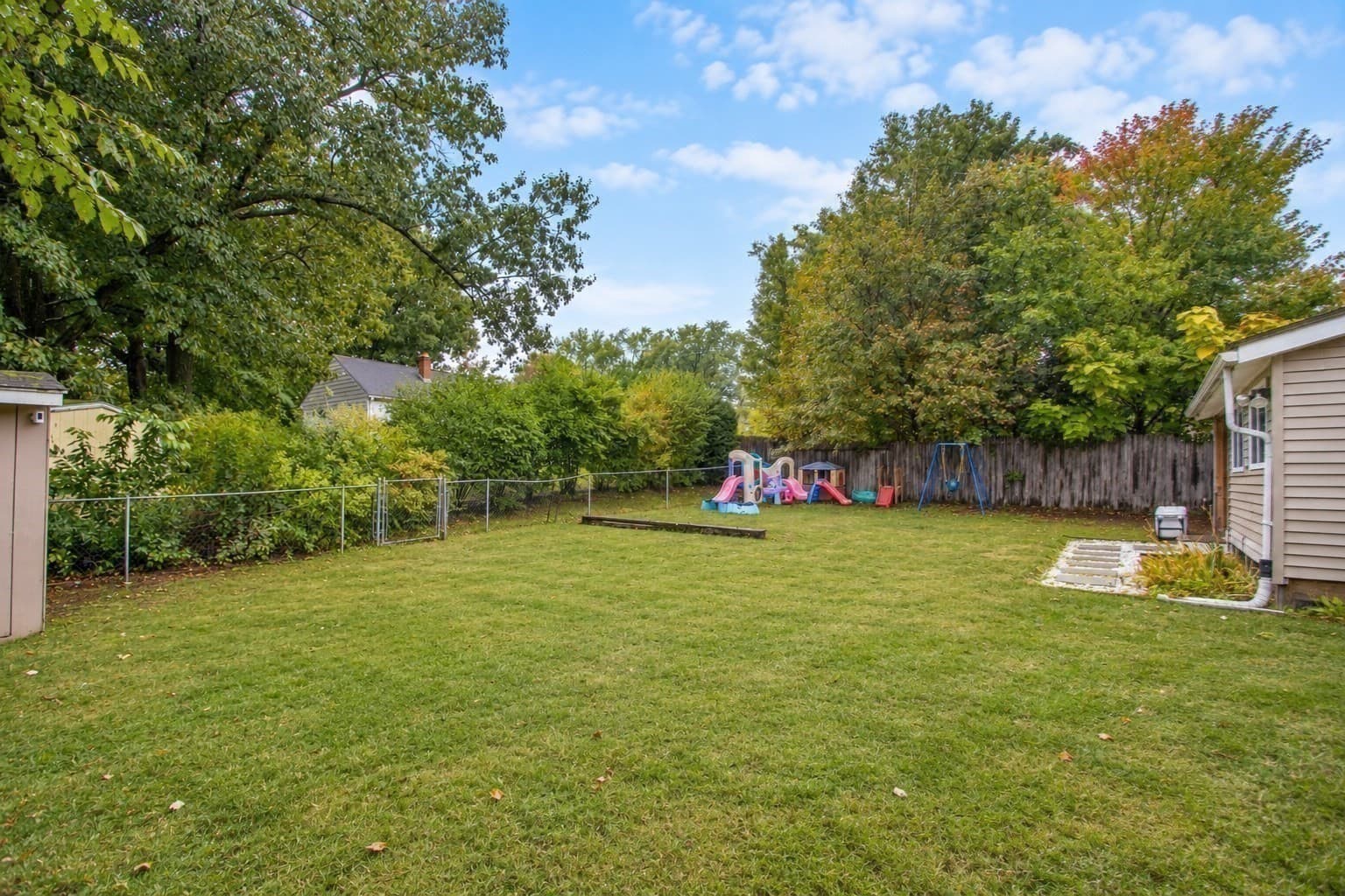Single Family Residence at 234 Carver St, Springfield MA 01108, Springfield, photo 40 of 42