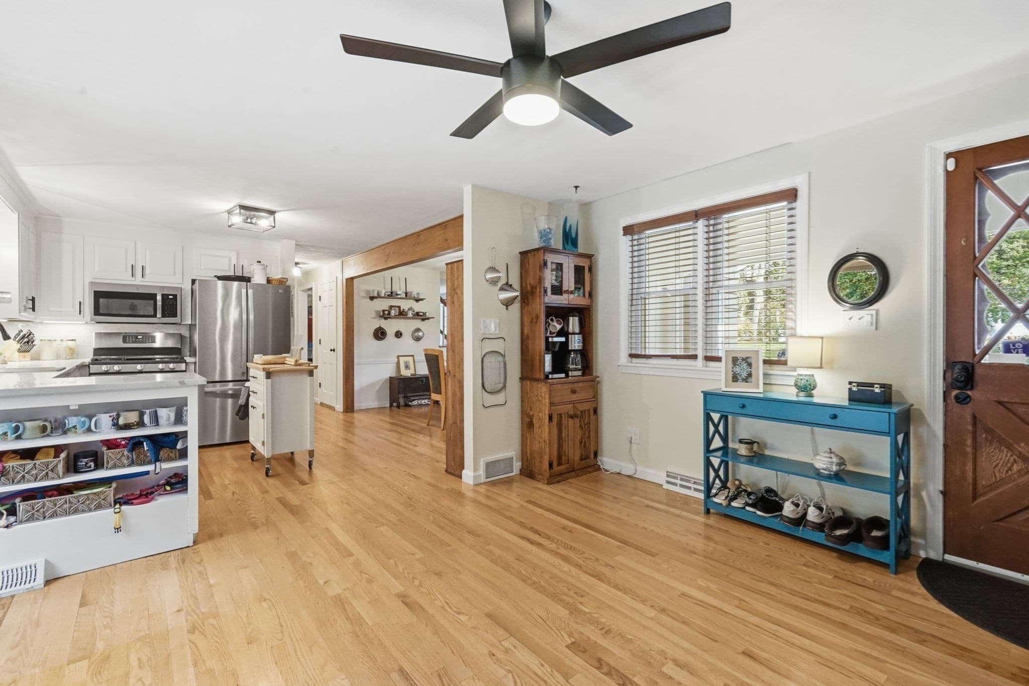 Single Family Residence at 3 Lance Ln, Wilbraham MA 01095, Wilbraham, photo 8 of 29