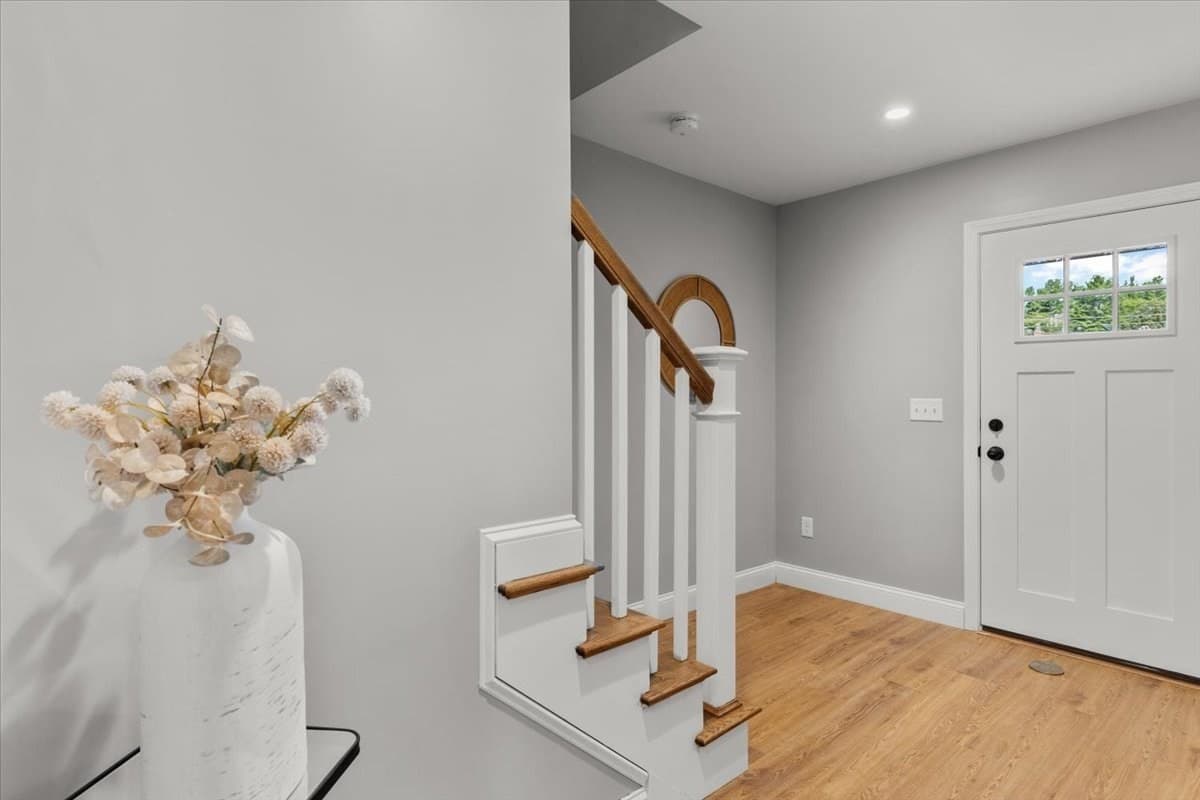 Condominium at 19 Hunter St. # 2, Taunton MA 02780, Taunton, photo 6 of 40
