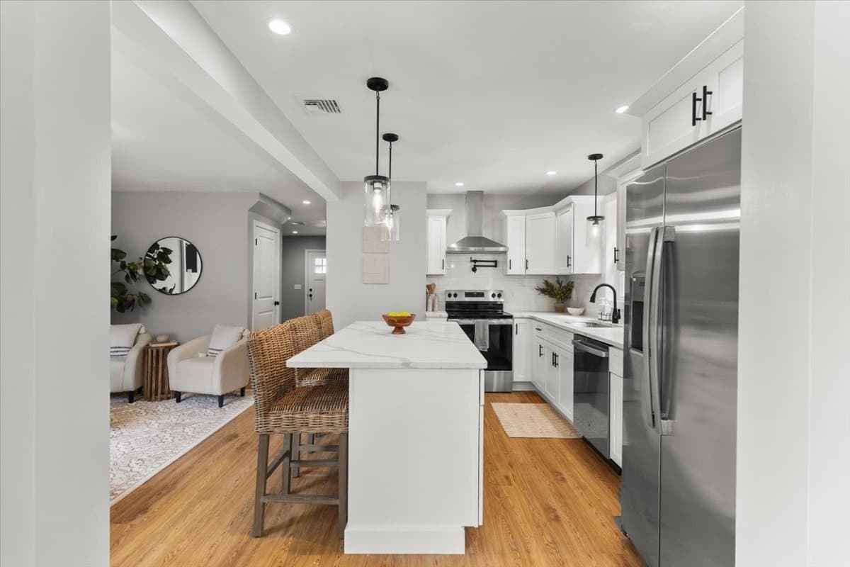 Condominium at 19 Hunter St. # 2, Taunton MA 02780, Taunton, photo 17 of 40