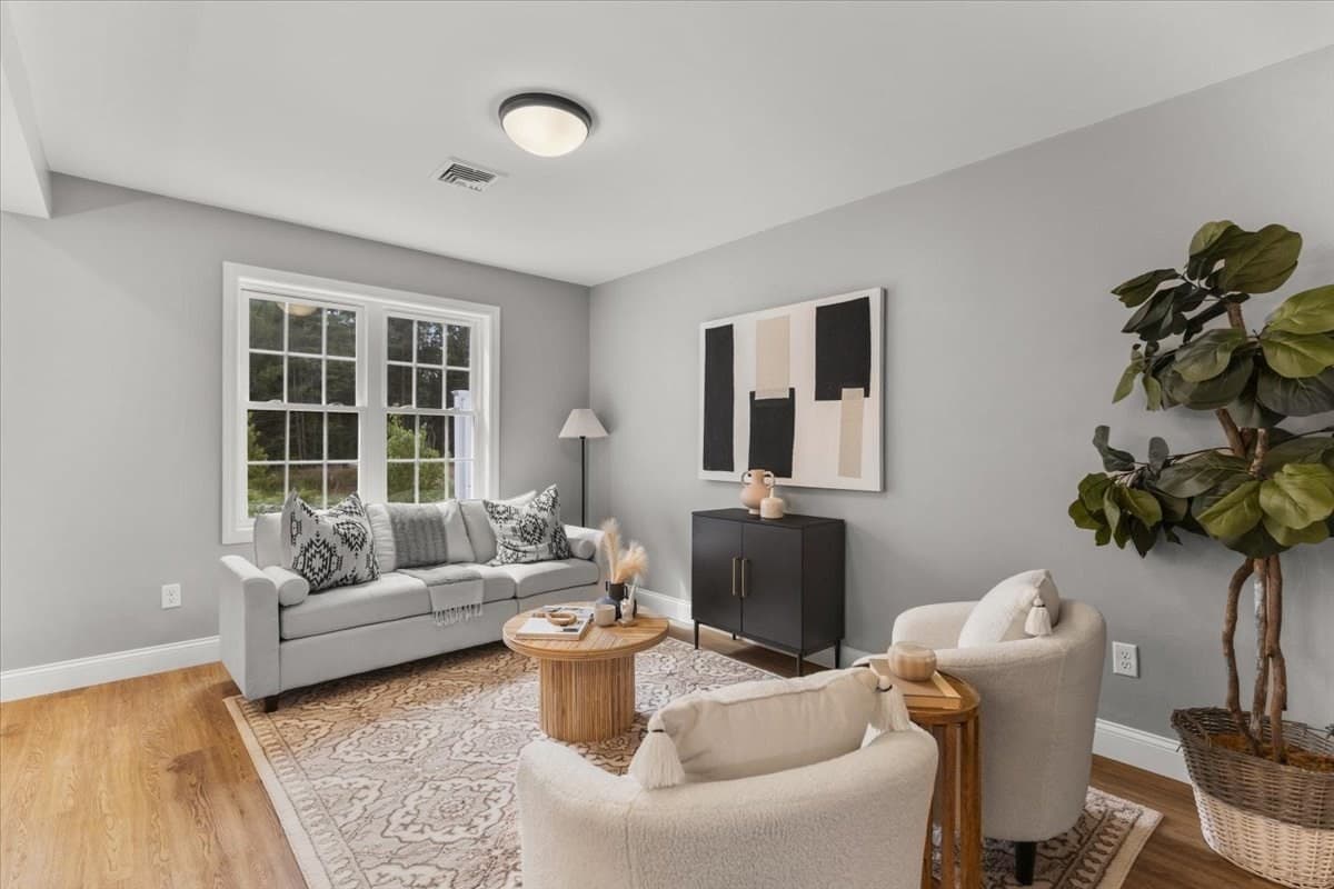 Condominium at 19 Hunter St. # 2, Taunton MA 02780, Taunton, photo 10 of 40