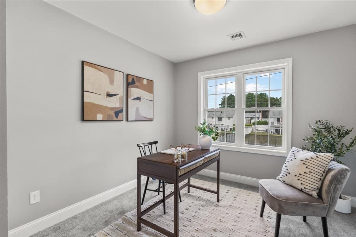 Condominium at 19 Hunter St. # 2, Taunton MA 02780, Taunton, photo 33 of 40
