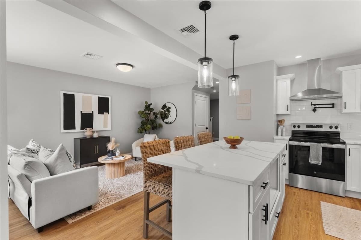 Condominium at 19 Hunter St. # 2, Taunton MA 02780, Taunton, photo 18 of 40