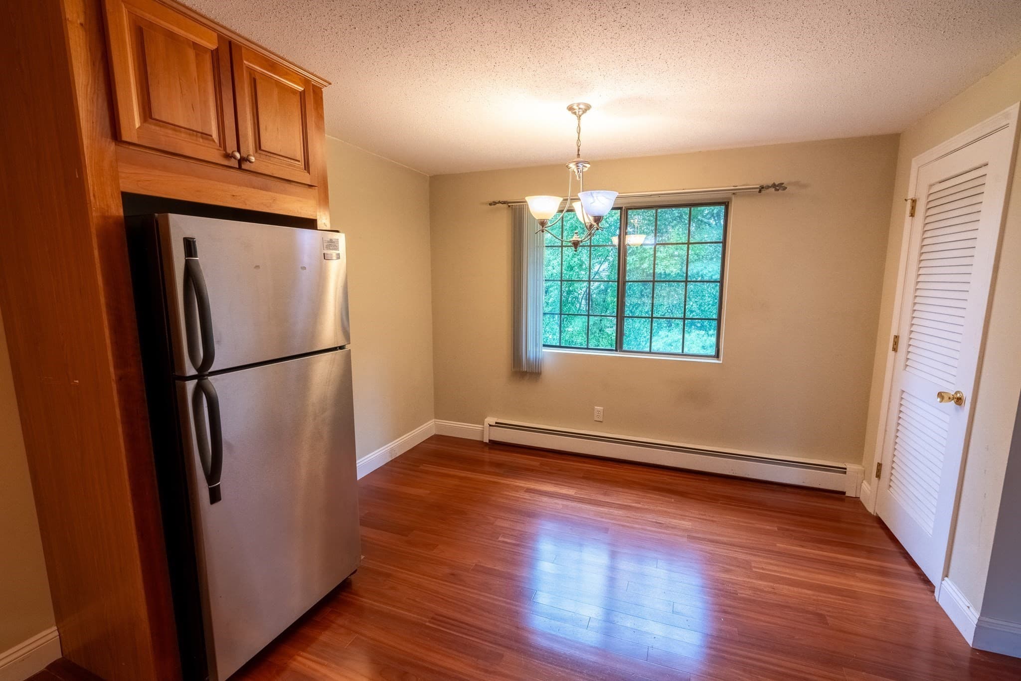 Condominium at 2320 Skyline Dr # 18, Lowell MA 01854, Lowell, photo 3 of 16