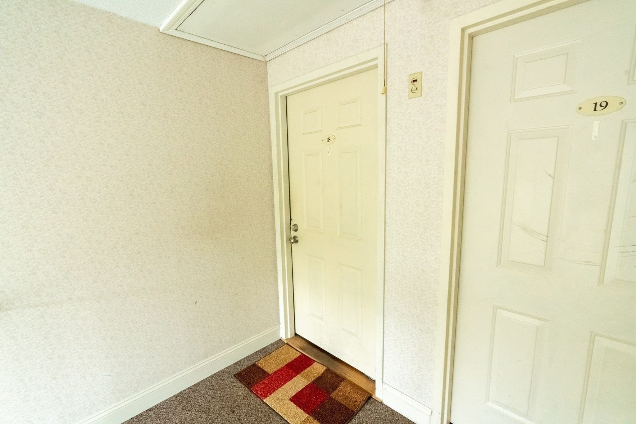 Condominium at 2320 Skyline Dr # 18, Lowell MA 01854, Lowell, photo 15 of 16