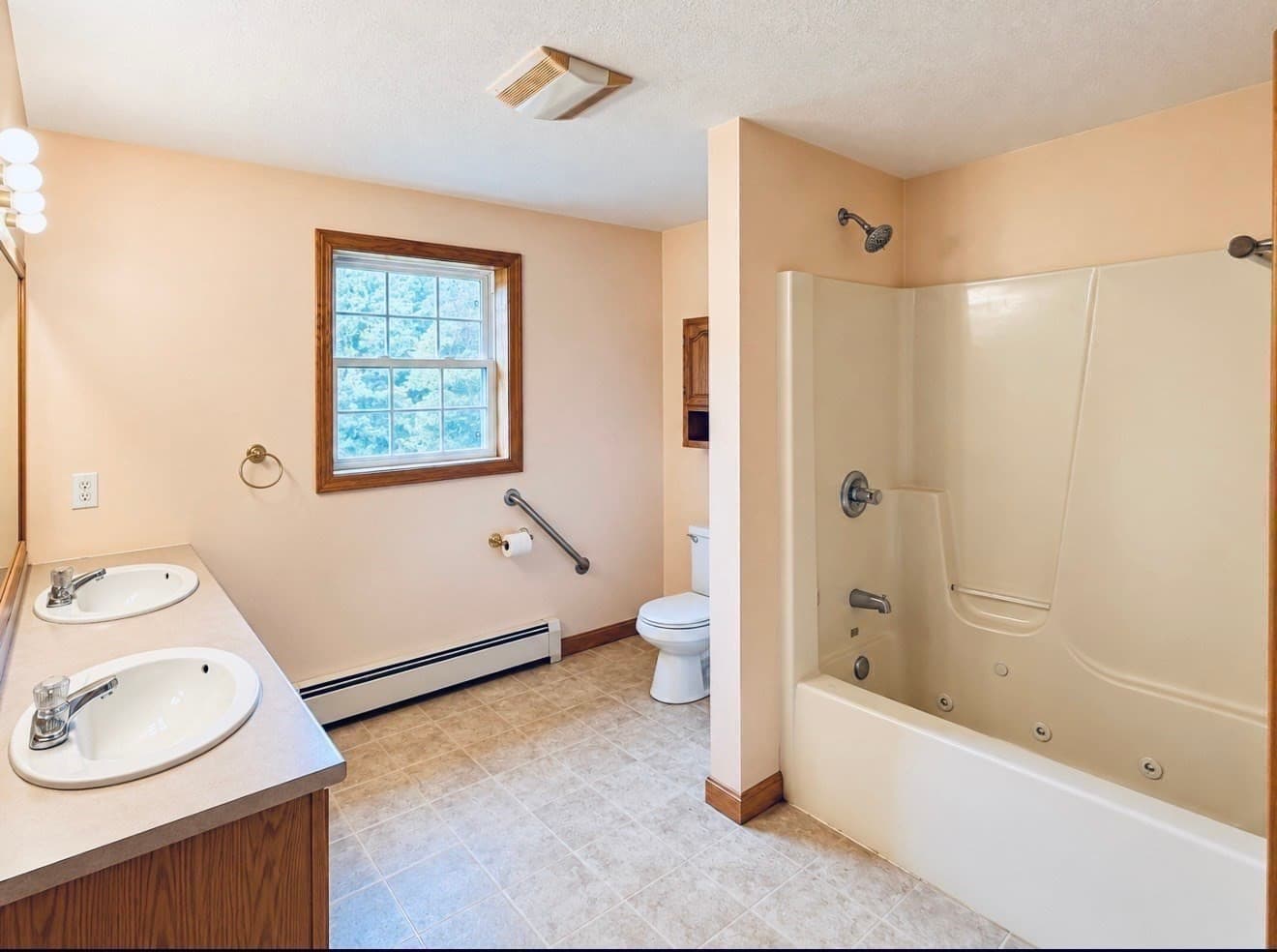 Single Family Residence at 99 Turner Lane, Templeton MA 01468, Templeton, photo 14 of 22
