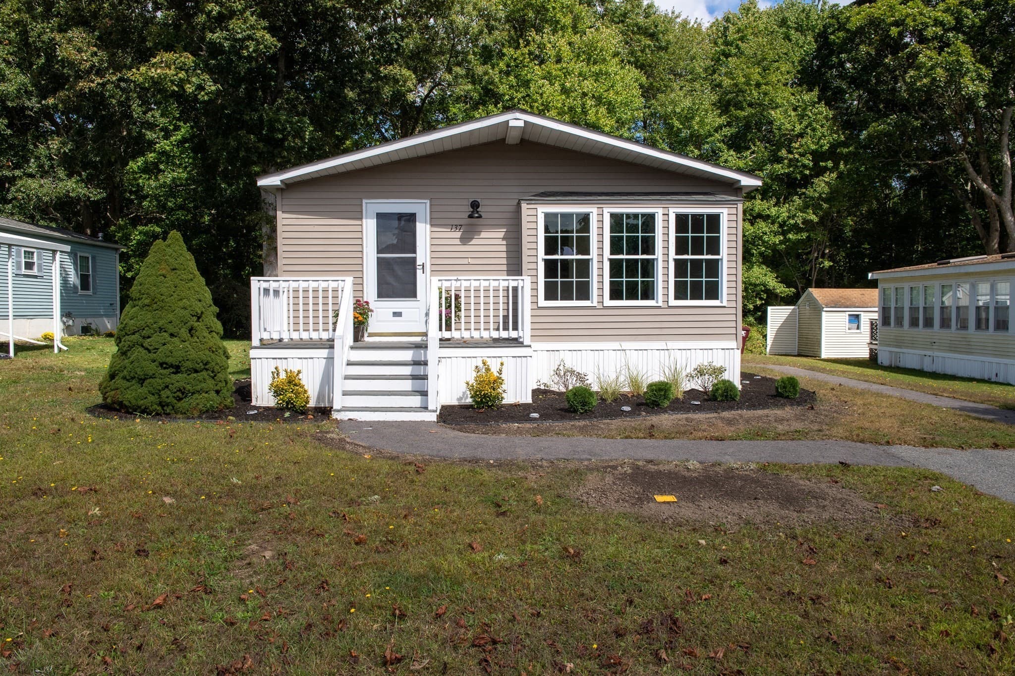 Mobile Home at 50 Highland Street # 137, Taunton MA 02780, Taunton, photo 2 of 25