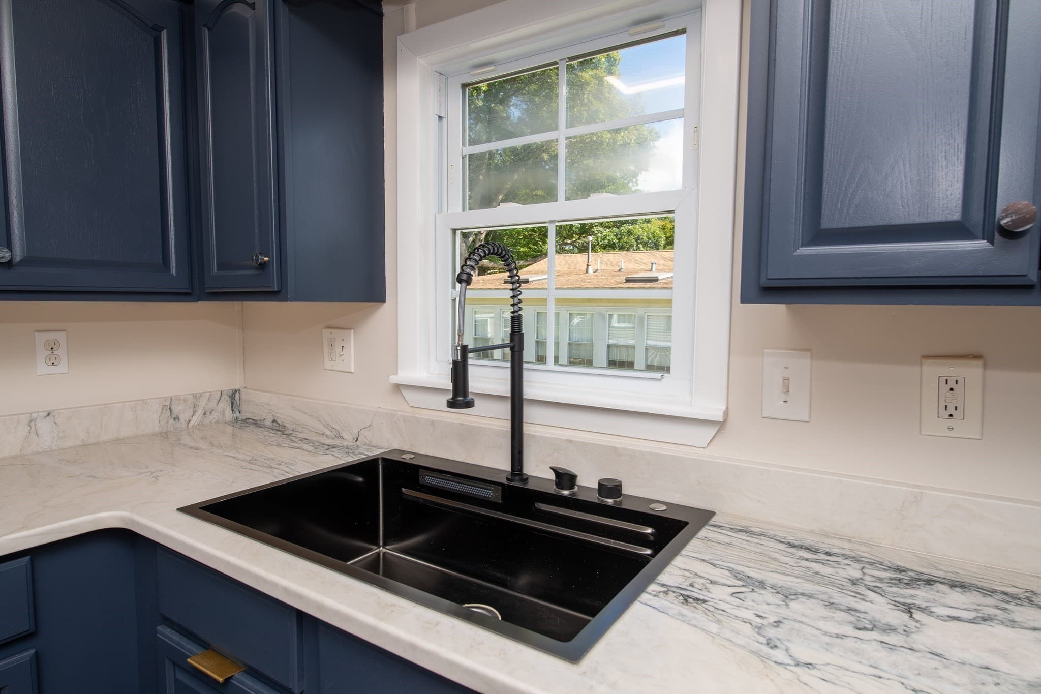 Mobile Home at 50 Highland Street # 137, Taunton MA 02780, Taunton, photo 9 of 25
