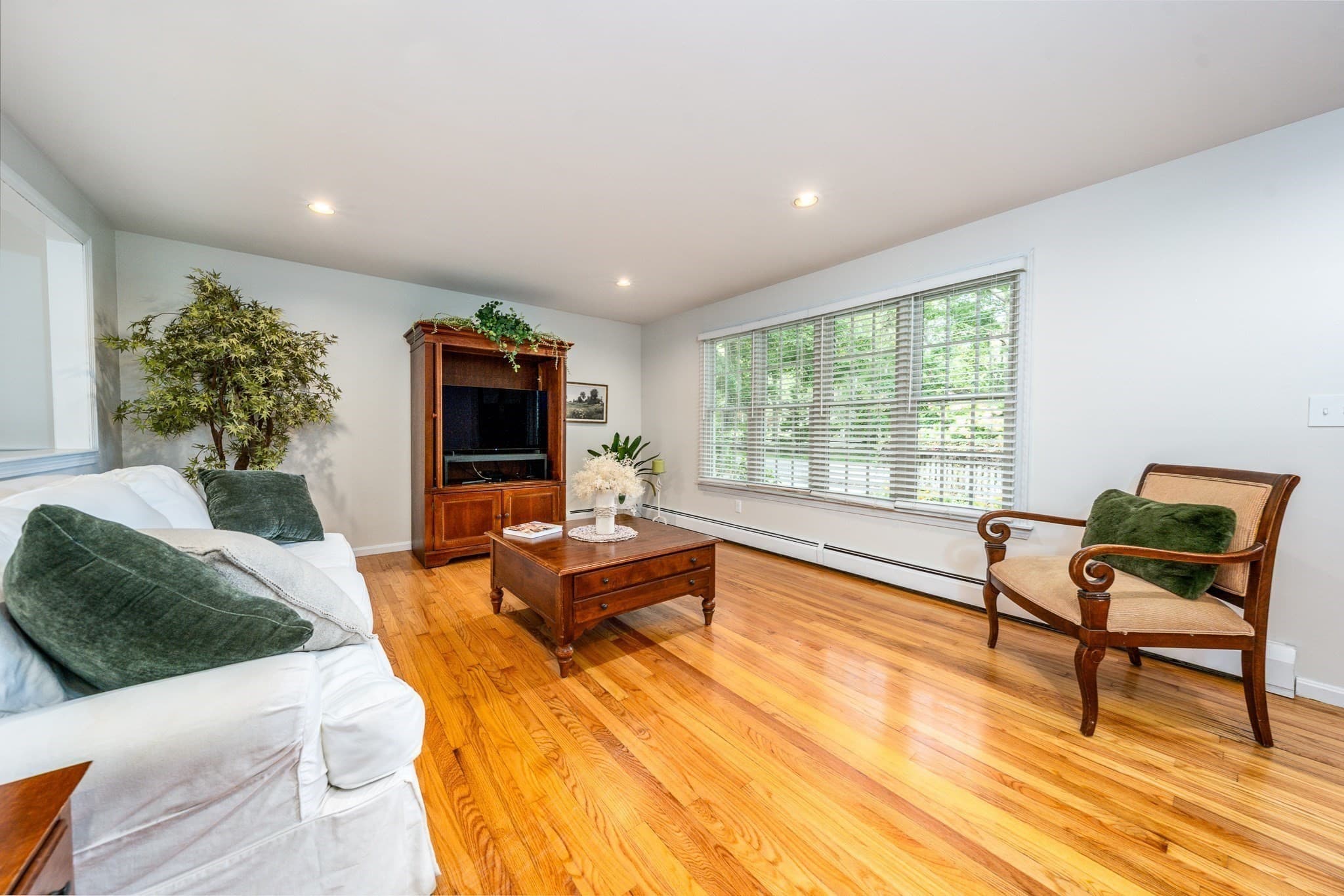 Single Family Residence at 99 Old Post Road, Barnstable MA 02632, Barnstable, photo 10 of 35