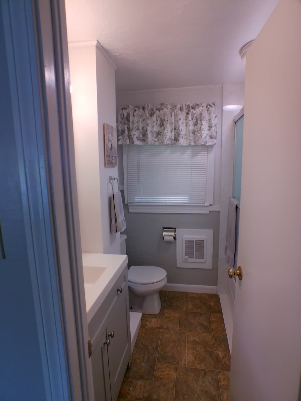 Multi Family at 20 Forest St, Oxford MA 01540, Oxford, photo 17 of 42