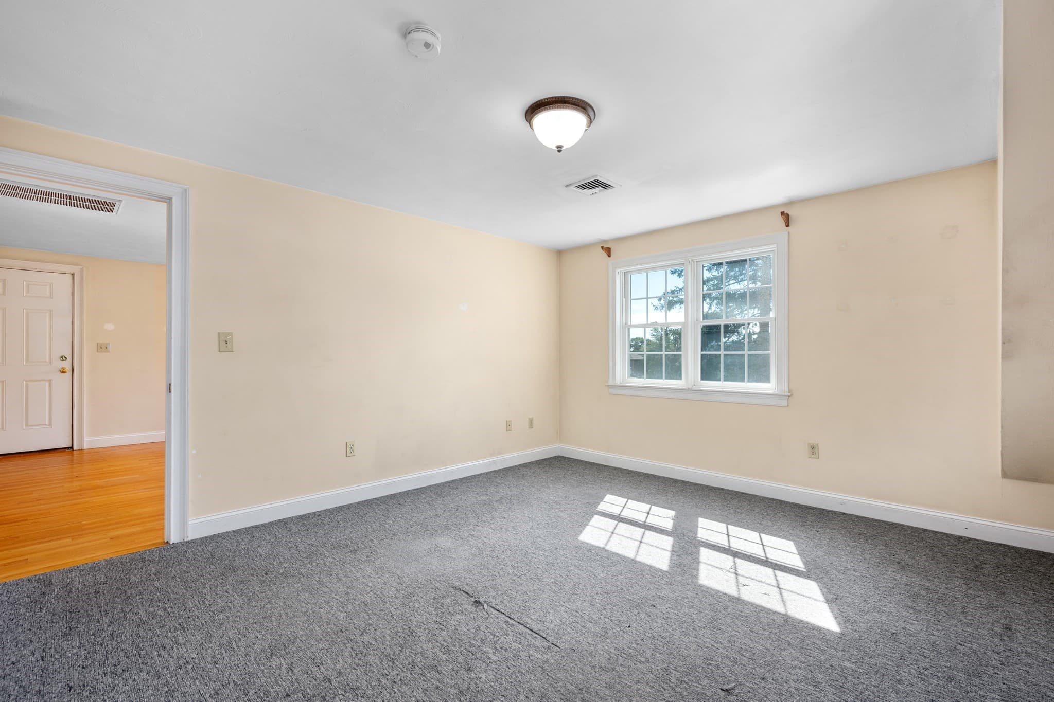 Single Family Residence at 53 Main Ave, Wareham MA 02538, Wareham, photo 32 of 42