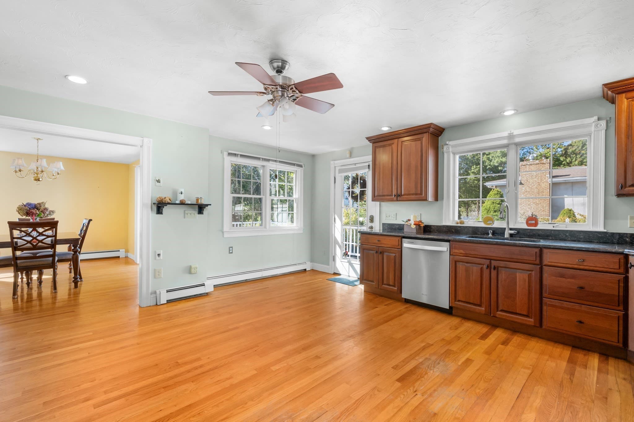 Single Family Residence at 53 Main Ave, Wareham MA 02538, Wareham, photo 11 of 42