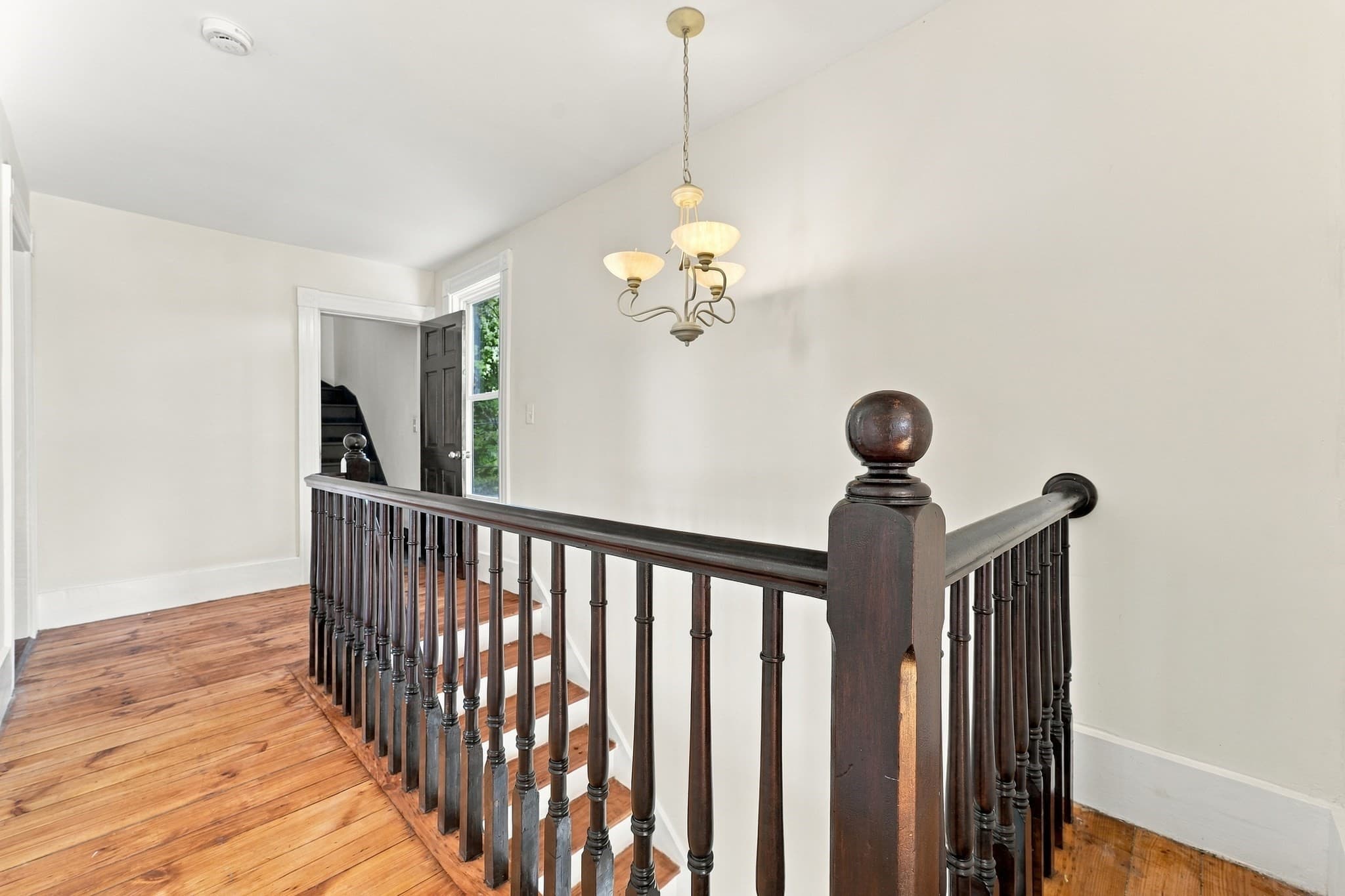 Single Family Residence at 174 Hamilton St, Southbridge MA 01550, Southbridge, photo 27 of 42
