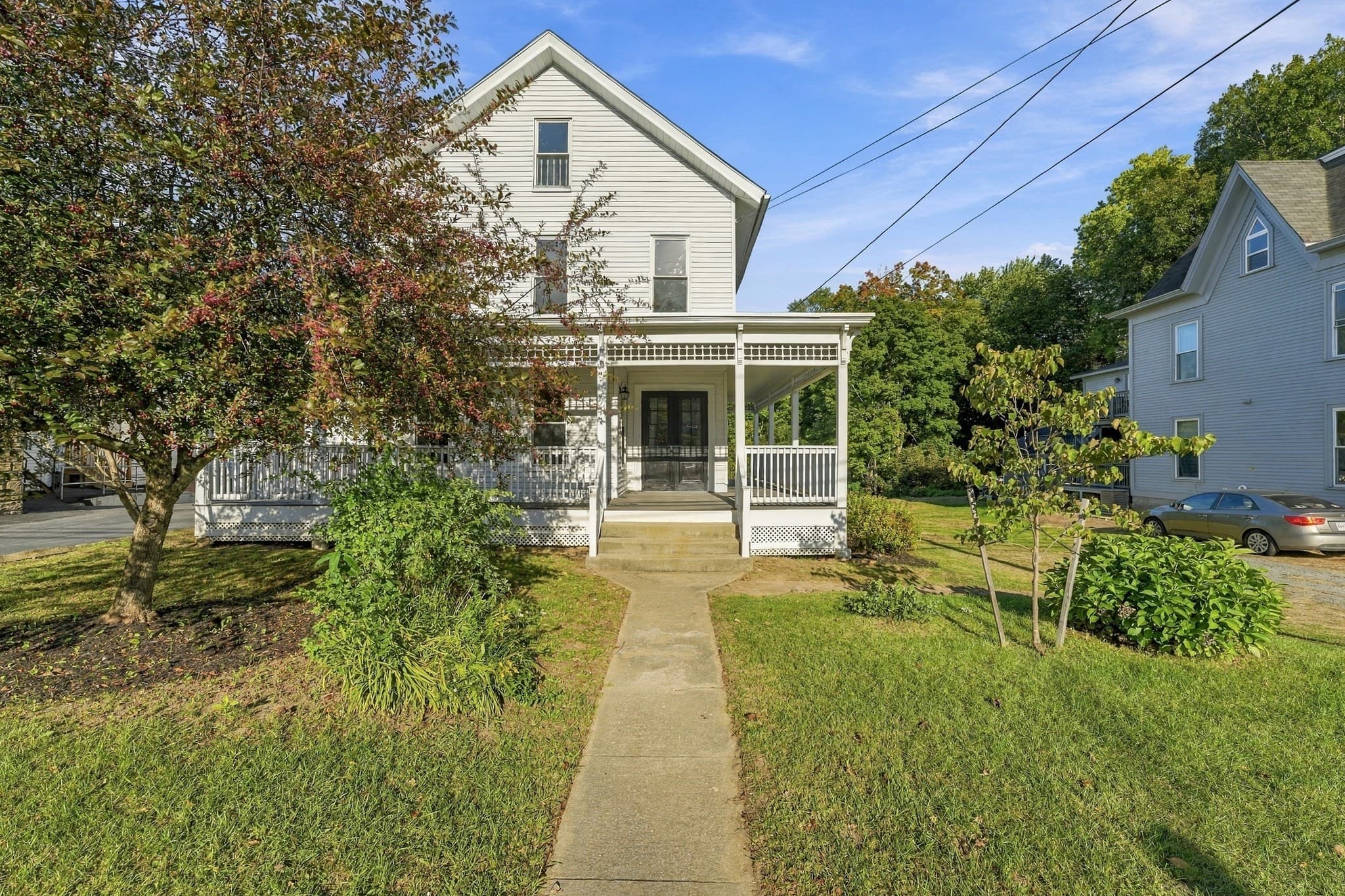Single Family Residence at 174 Hamilton St, Southbridge MA 01550, Southbridge, photo 2 of 42