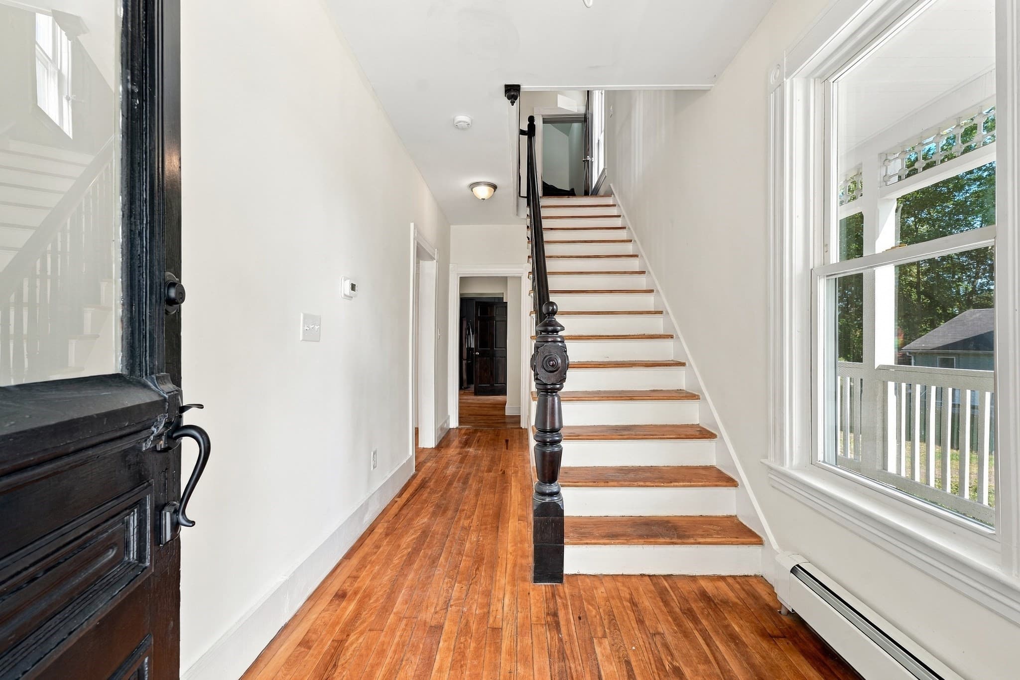 Single Family Residence at 174 Hamilton St, Southbridge MA 01550, Southbridge, photo 7 of 42