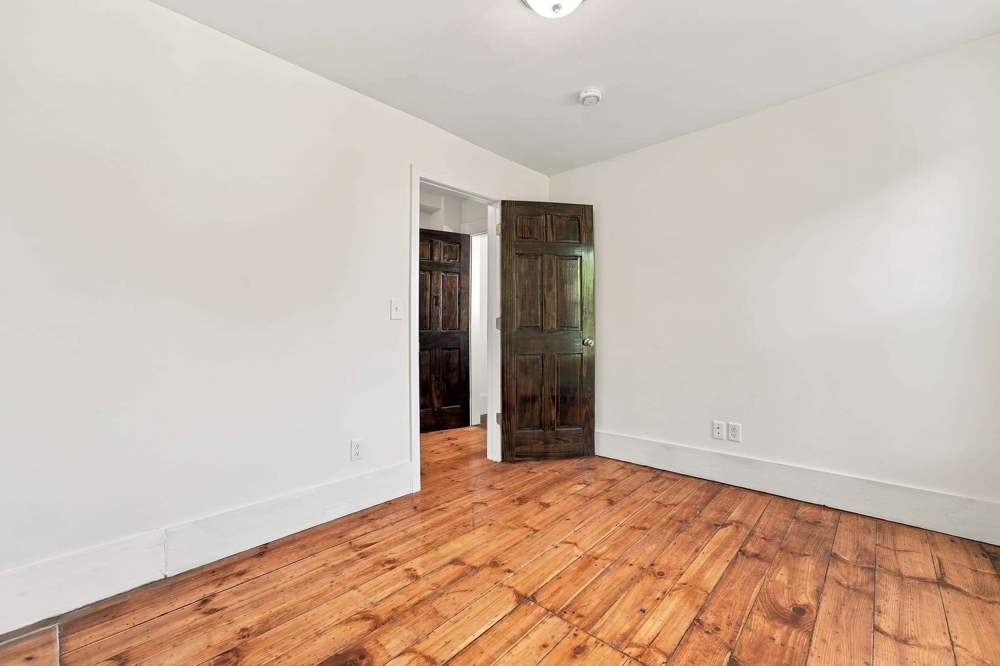 Single Family Residence at 174 Hamilton St, Southbridge MA 01550, Southbridge, photo 36 of 42