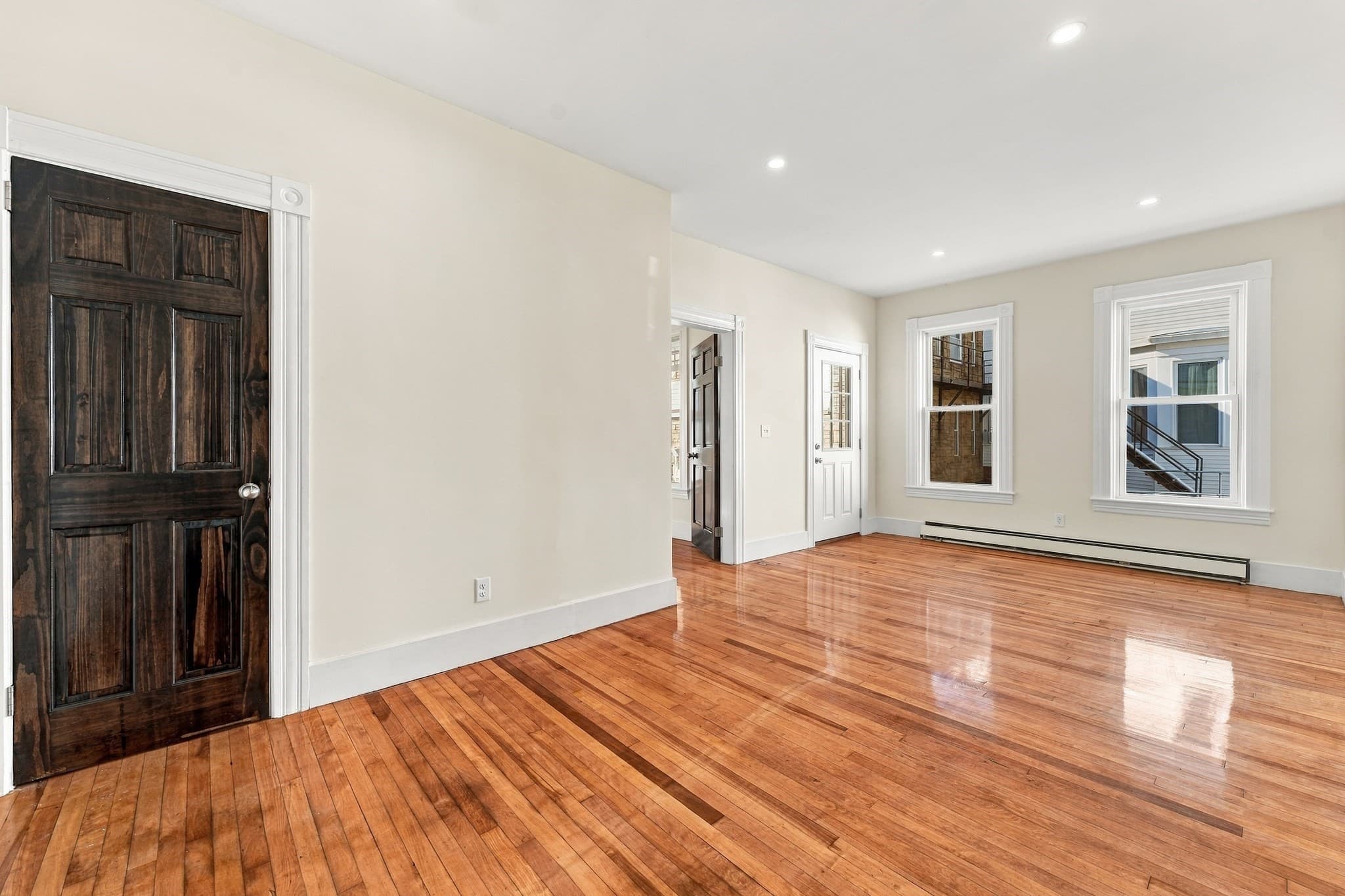 Single Family Residence at 174 Hamilton St, Southbridge MA 01550, Southbridge, photo 8 of 42