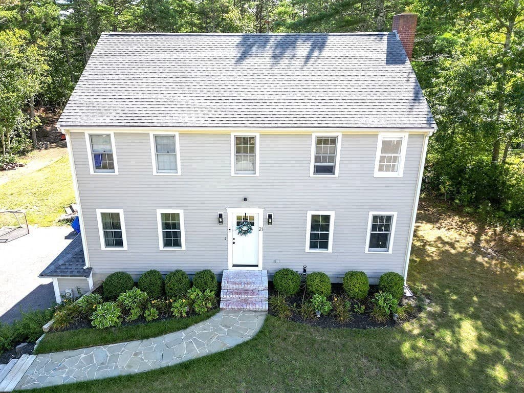21 Chamber Rock Rd., Bourne MA 02532
