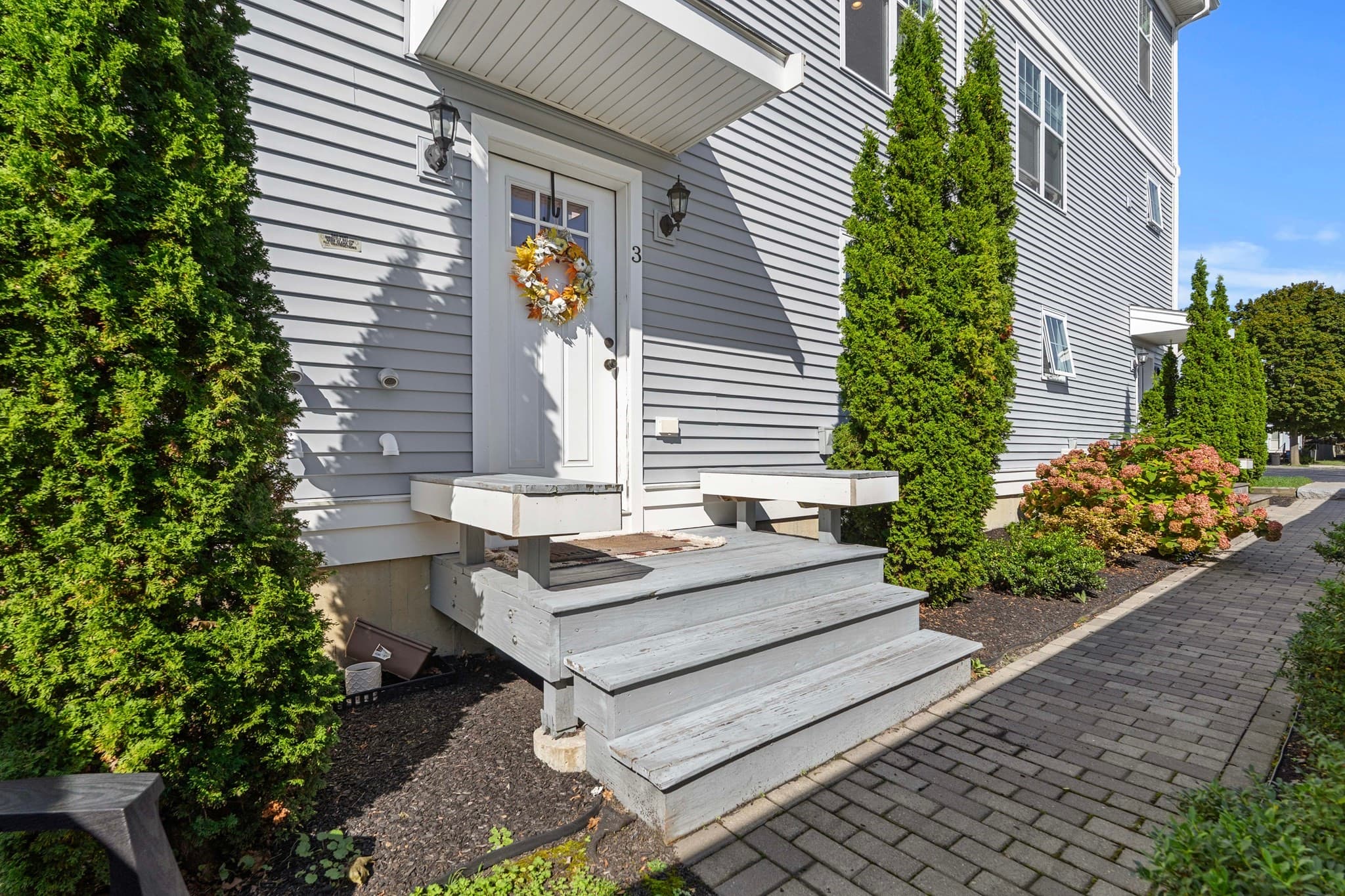 Condominium at 224 Court Street # 3, New Bedford MA 02740, New Bedford, photo 2 of 32