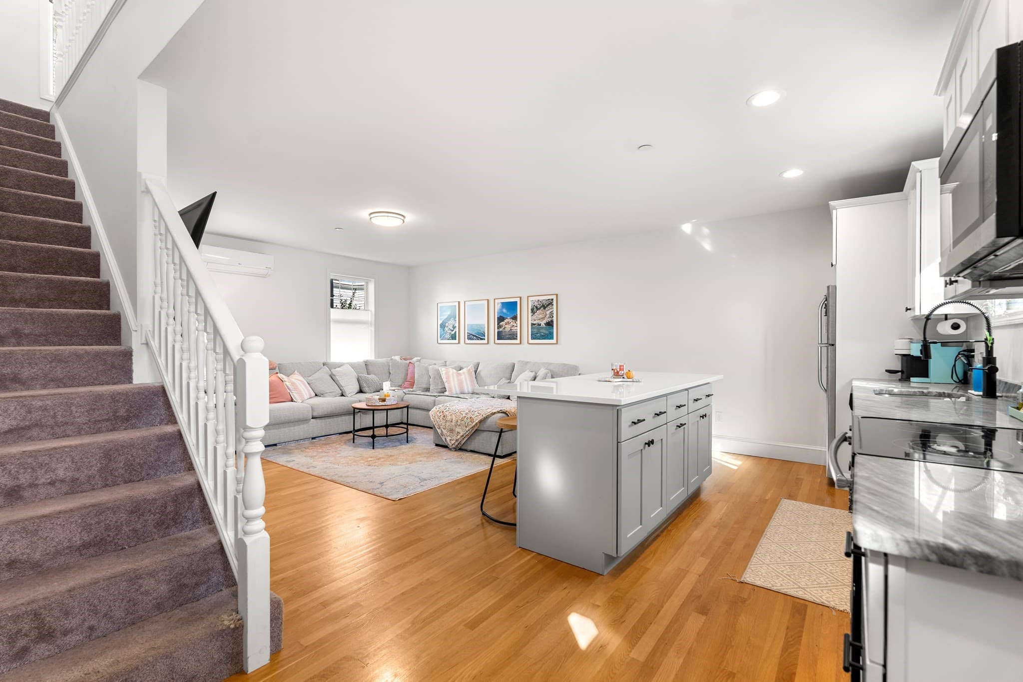 Condominium at 224 Court Street # 3, New Bedford MA 02740, New Bedford, photo 12 of 32