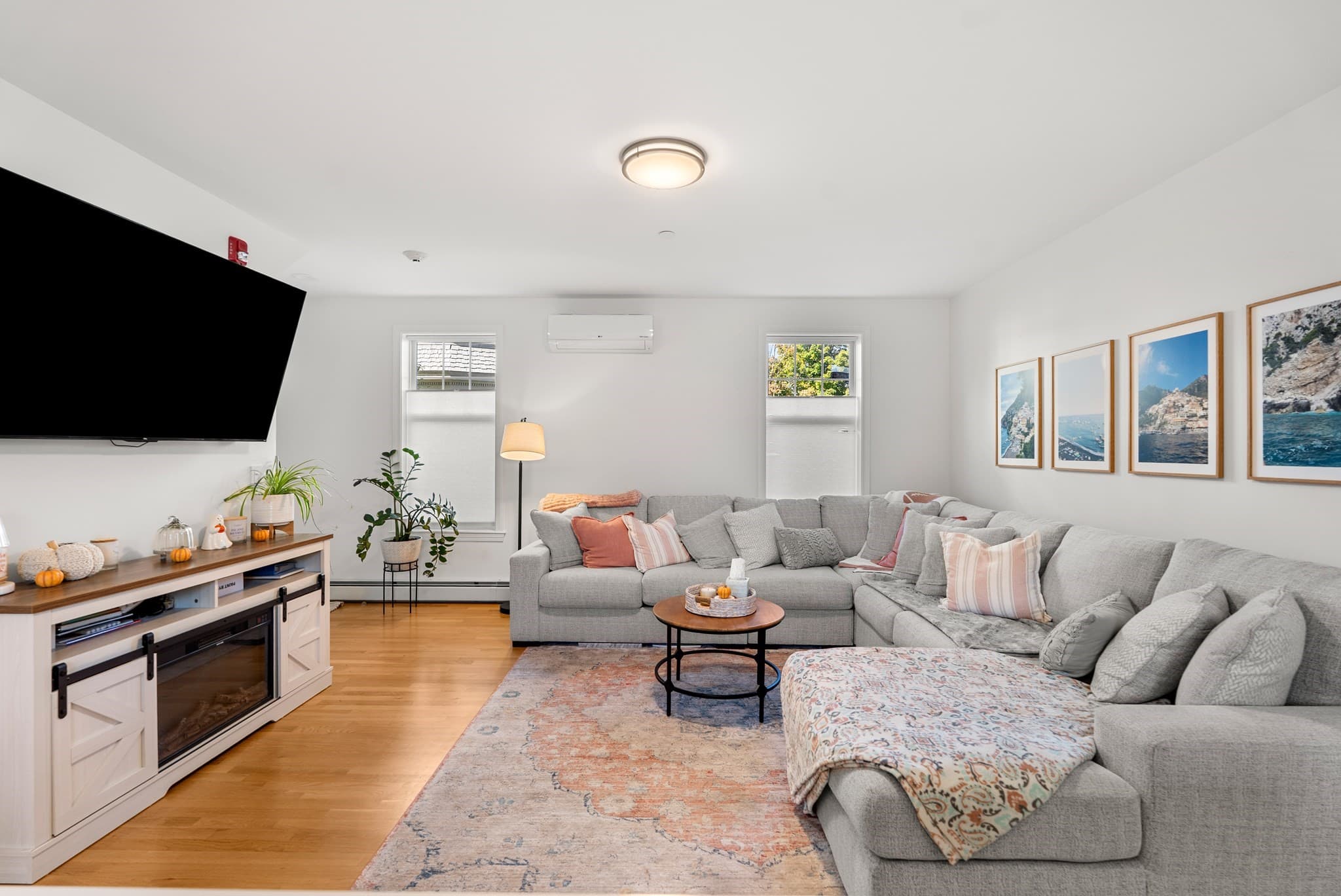 Condominium at 224 Court Street # 3, New Bedford MA 02740, New Bedford, photo 11 of 32