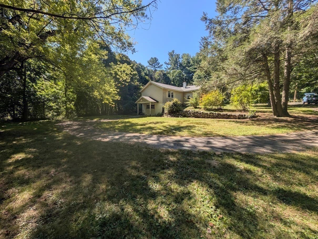 Single Family Residence at 93 Richardson Corner Rd, Charlton MA 01507, Charlton, photo 14 of 42