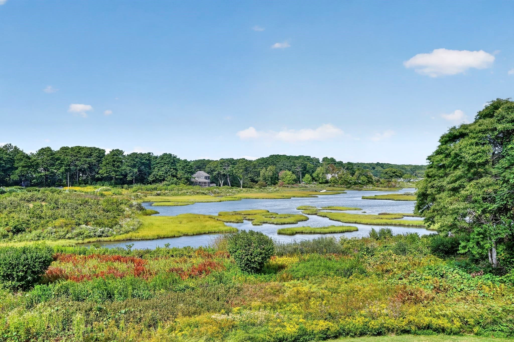 Single Family Residence at 24 Myober Ln, Edgartown MA 02539, Edgartown, photo 3 of 37