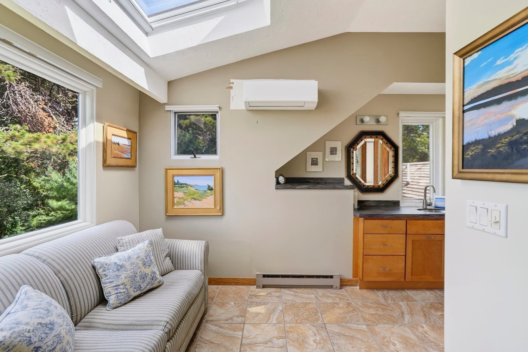 Single Family Residence at 24 Myober Ln, Edgartown MA 02539, Edgartown, photo 9 of 37