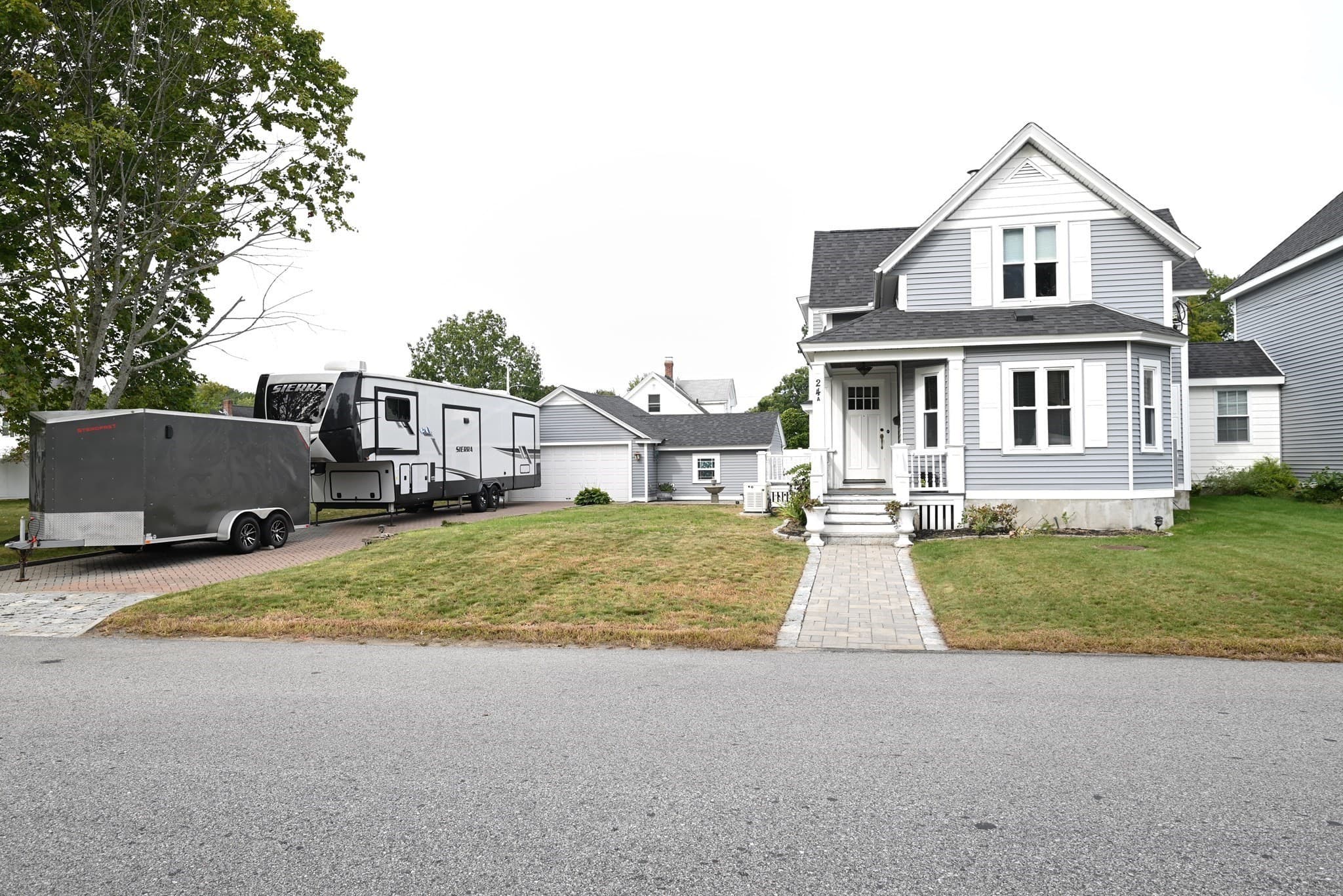 24 Brouilette St # 24, Chelmsford MA 01863