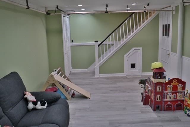 Single Family Residence at 28 Cobb Ln, Lynn MA 01904, Lynn, photo 23 of 34