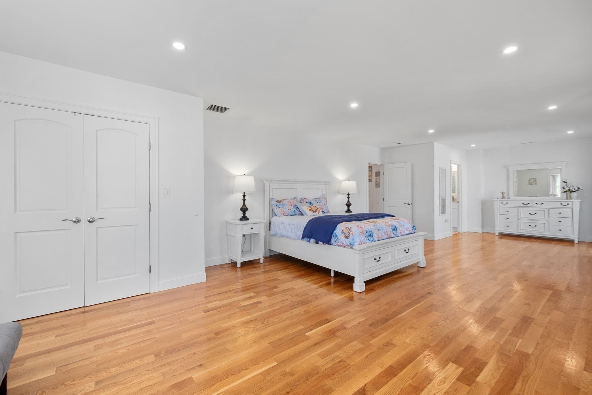Single Family Residence at 1260 Sea Street, Quincy MA 02169, Quincy, photo 20 of 32