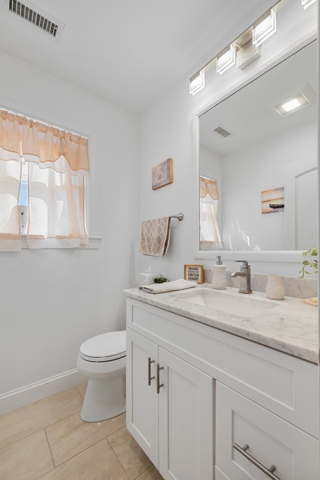 Single Family Residence at 1260 Sea Street, Quincy MA 02169, Quincy, photo 15 of 32