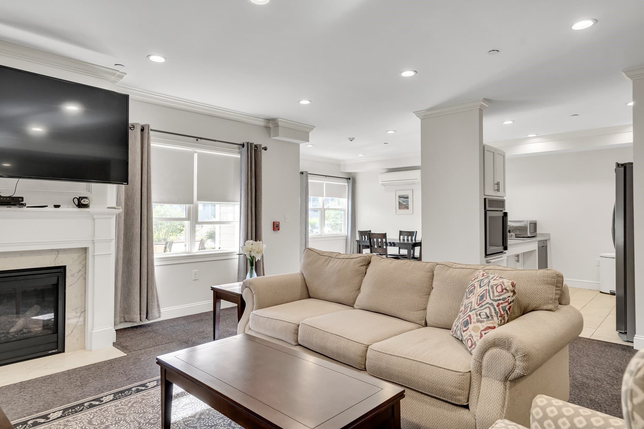 Condominium at 2 Manor Terrace # 216, Lexington MA 02420, Lexington, photo 28 of 32
