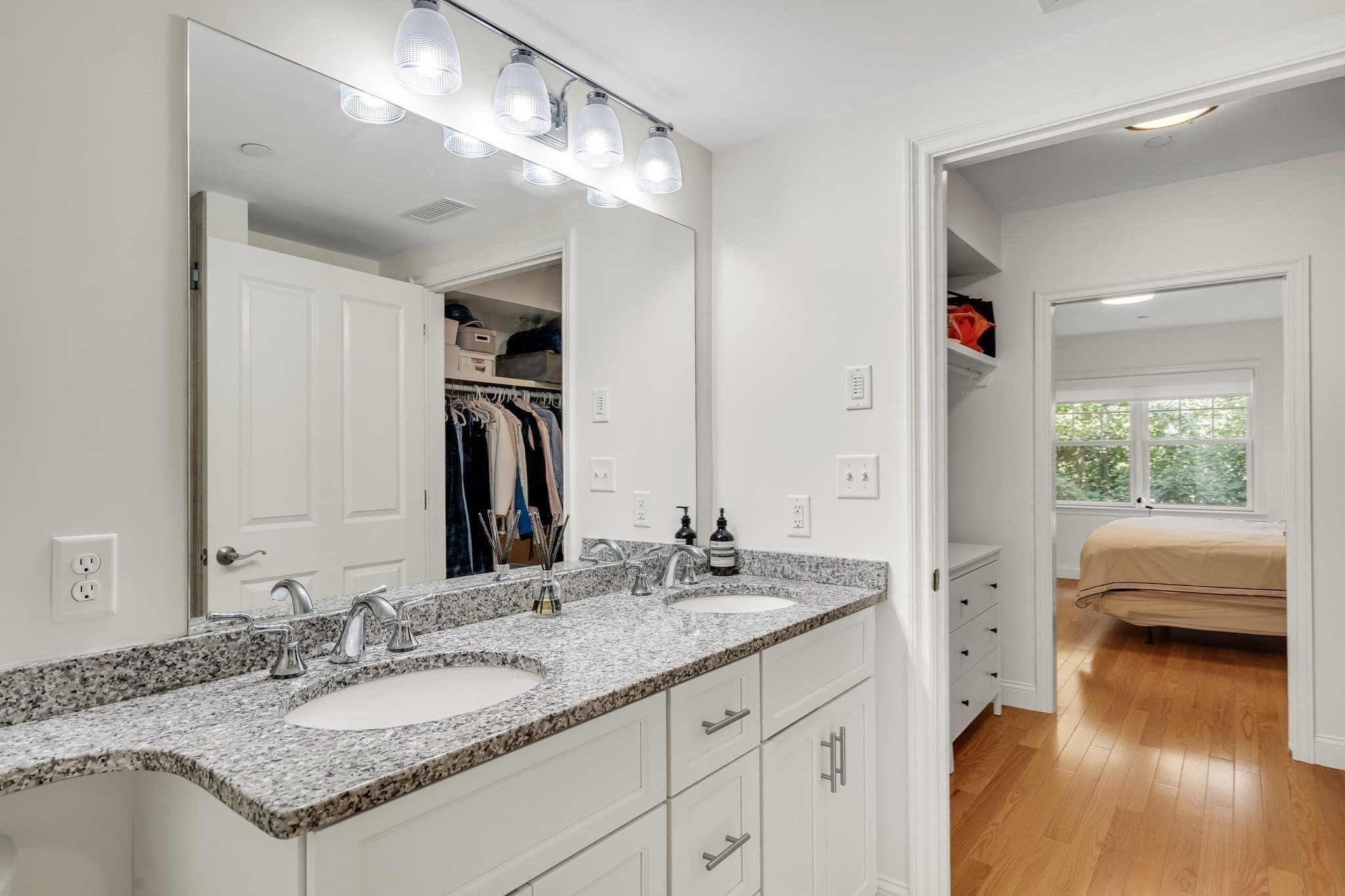 Condominium at 2 Manor Terrace # 216, Lexington MA 02420, Lexington, photo 11 of 32